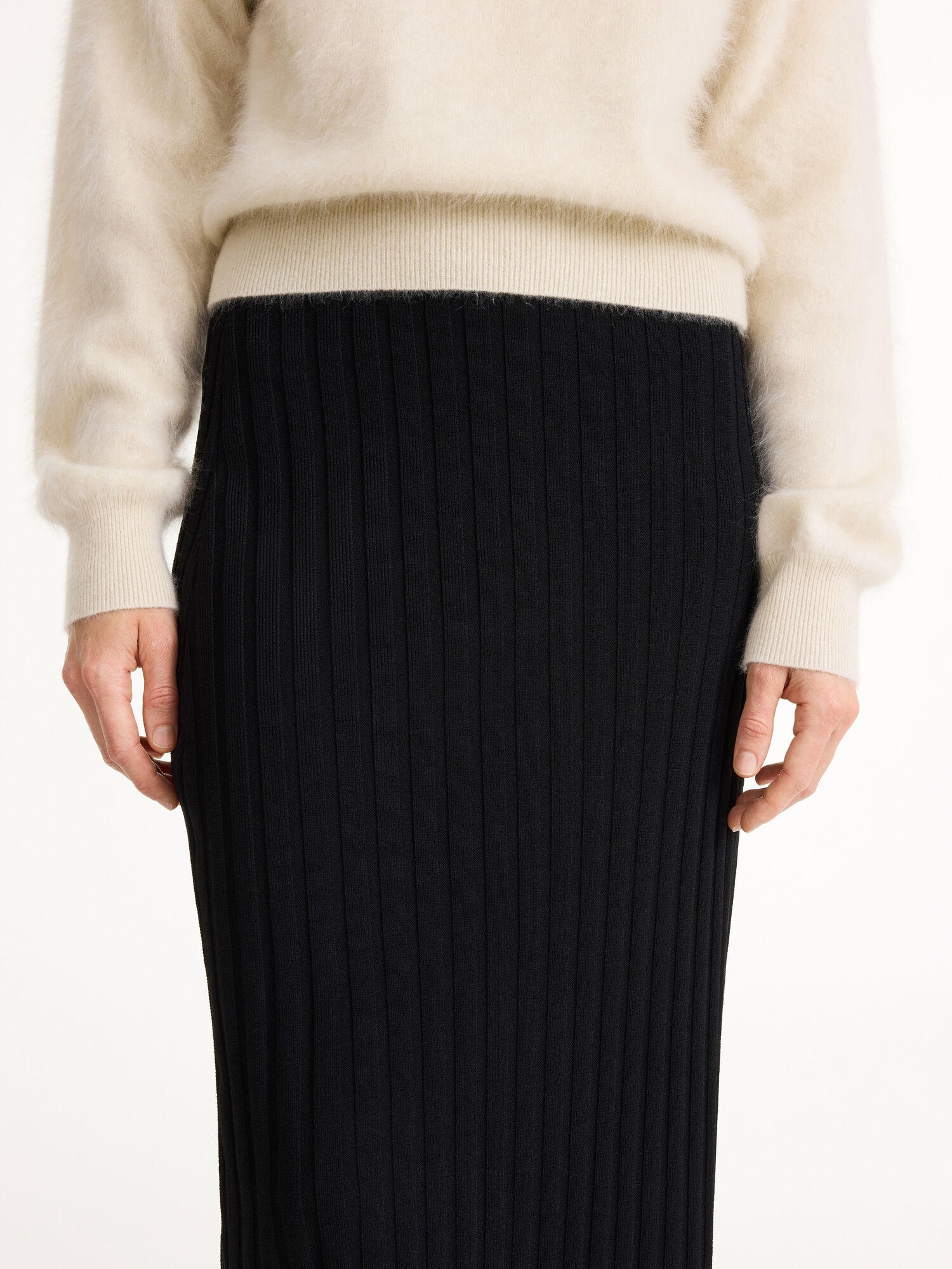 By Malene Birger Fiemme Midi Skirt Strickwaren Schwarz | AT_BB78582