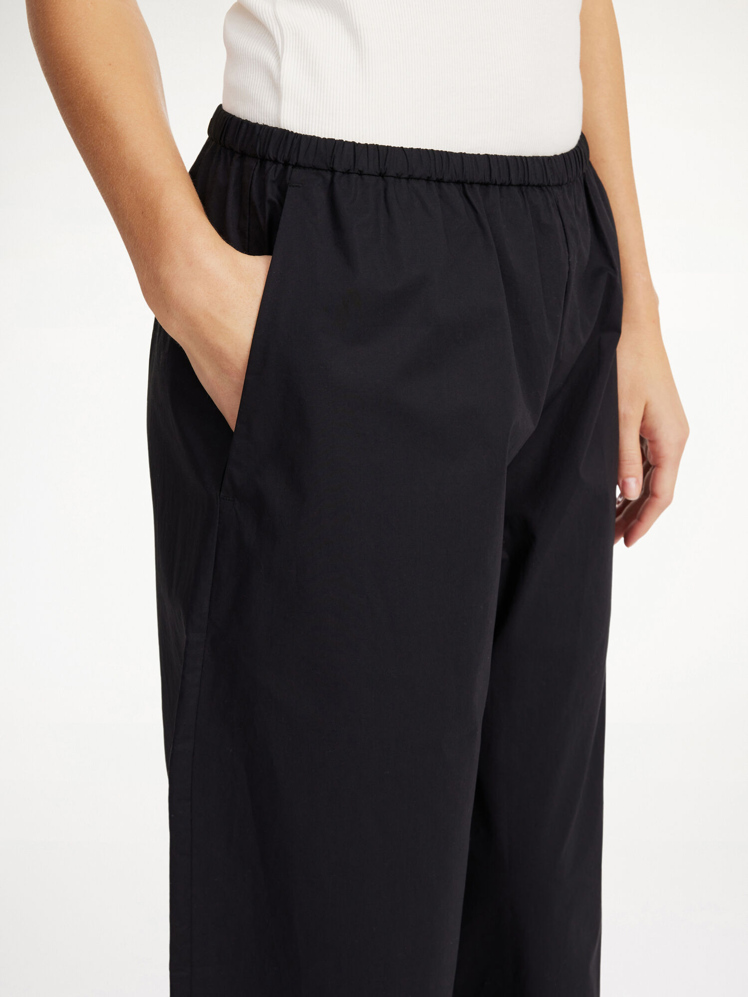 By Malene Birger Luisa High-waisted Hosen Schwarz | AT_BB58487