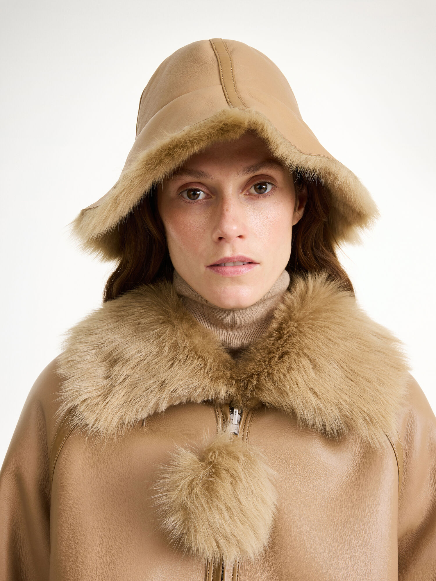 By Malene Birger Sheelan Shearling Hat Sonstiges Zubehör Tannin | AT_BB29047